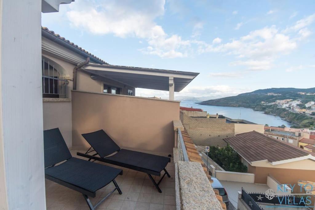 Brigata House - Luxury 2 Beds, Wifi, Balcony,Sea View - Key To Villas กัสเตลซาร์โด ภายนอก รูปภาพ